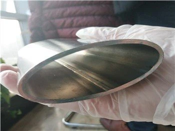 Oval Meting stálrör og slöngur